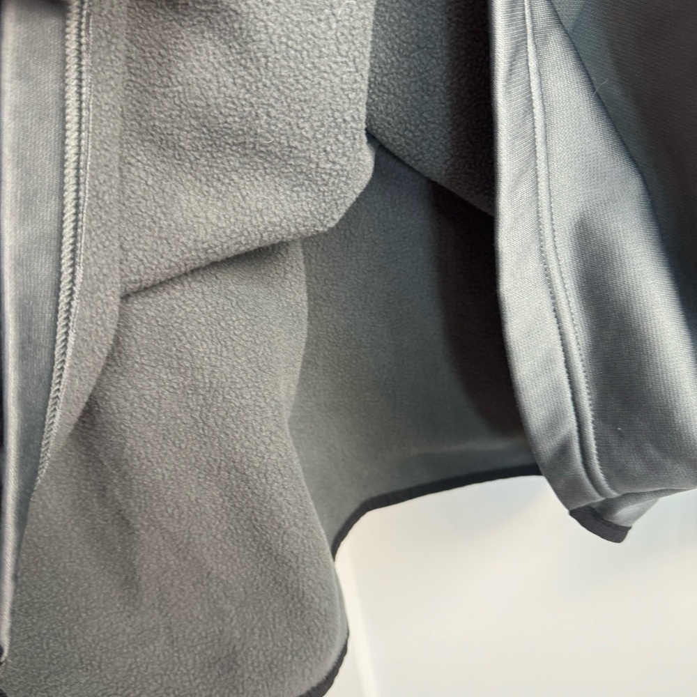 Under Armour Cold Gear Gray 1/2 Zip Men's Fleece Pullover 1357145 Size Large - Picture 4 of 7